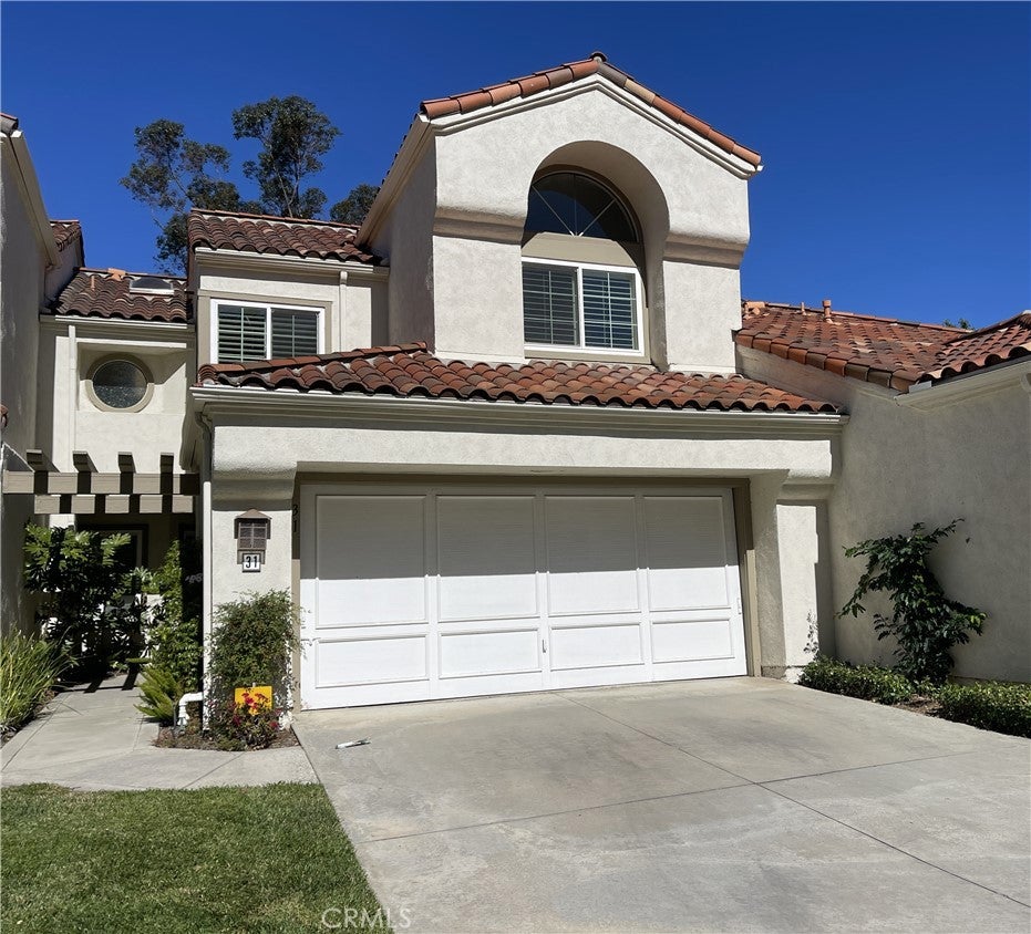 31 Calle Melinda