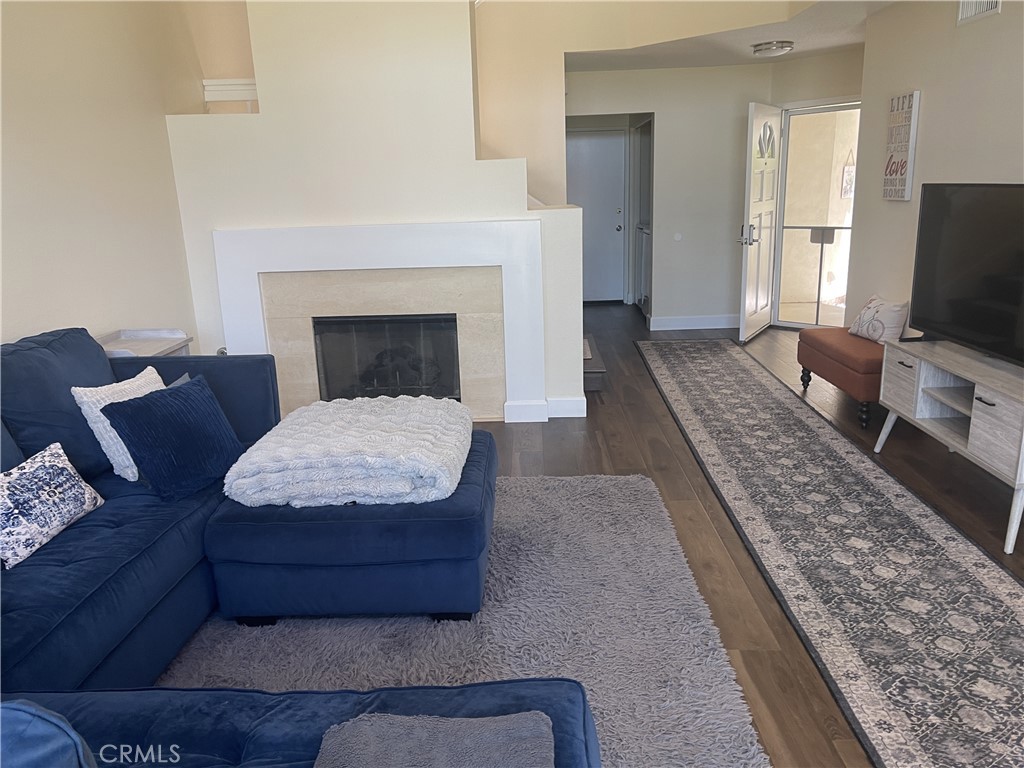 31 Calle Melinda