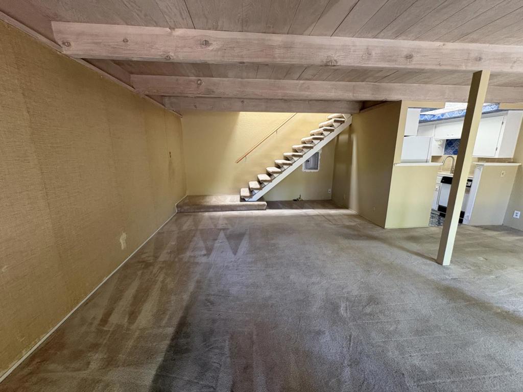 1155 Weyburn Lane 26