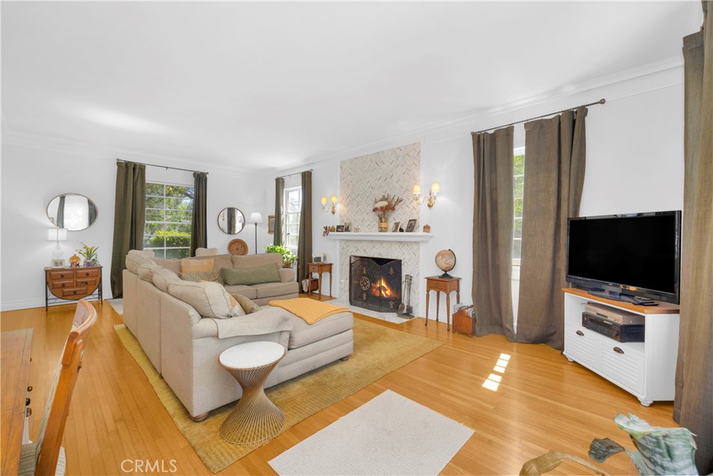 Bixby Knolls (BK) - Residential