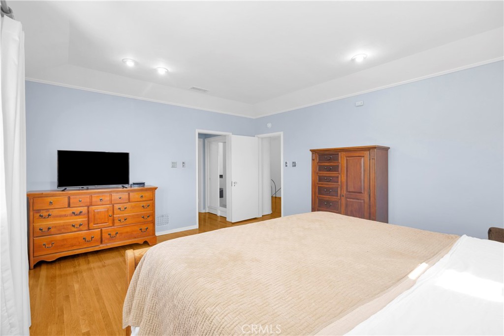 Bixby Knolls (BK) - Residential