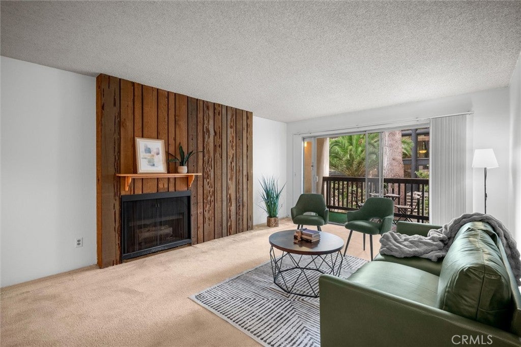 8120 Raintree Circle, Culver City CA 90230