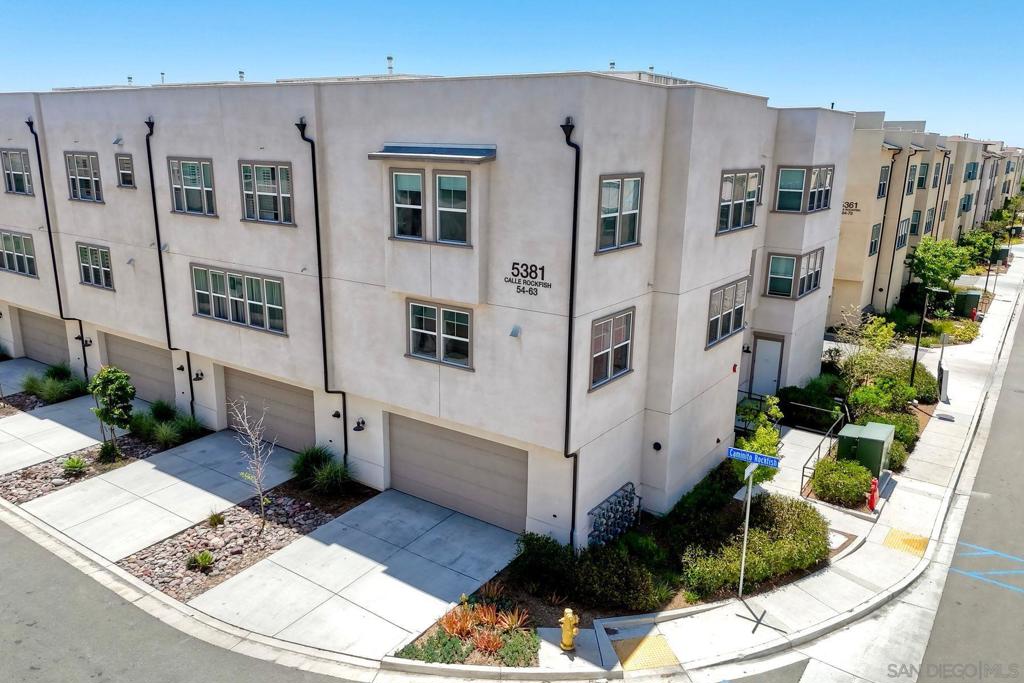 5381 Calle Rockfish 54