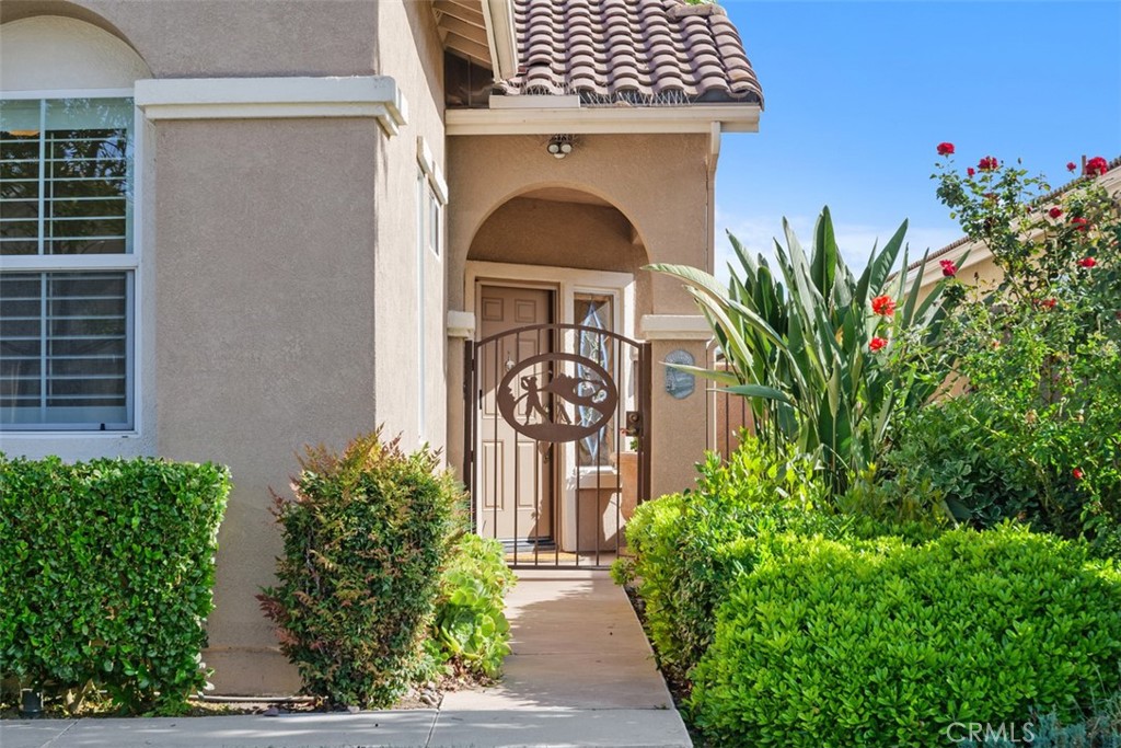28399 Long Meadow Drive