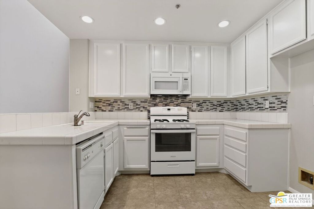 Arcada - Residential Lease