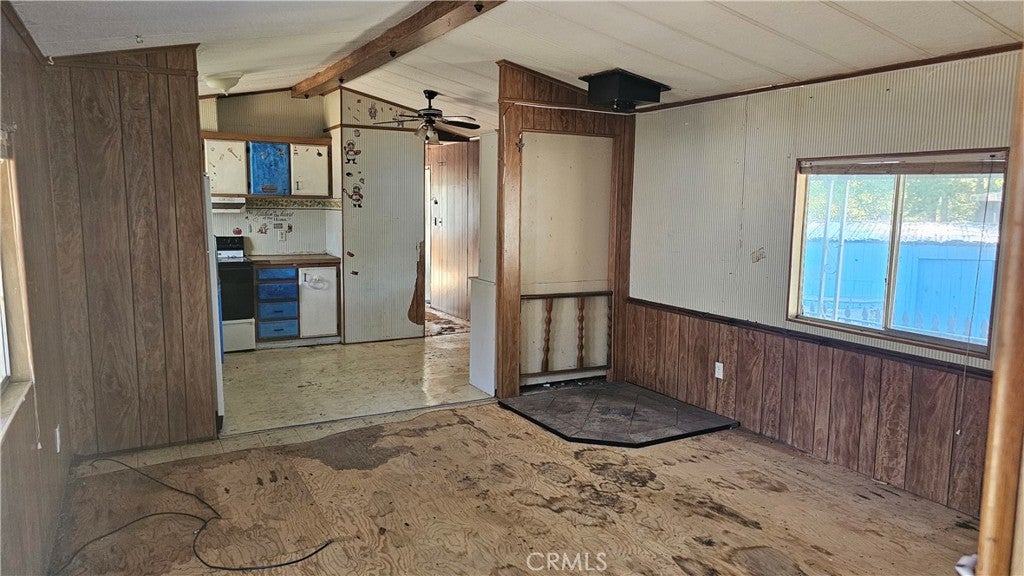 5495 5th Street 32