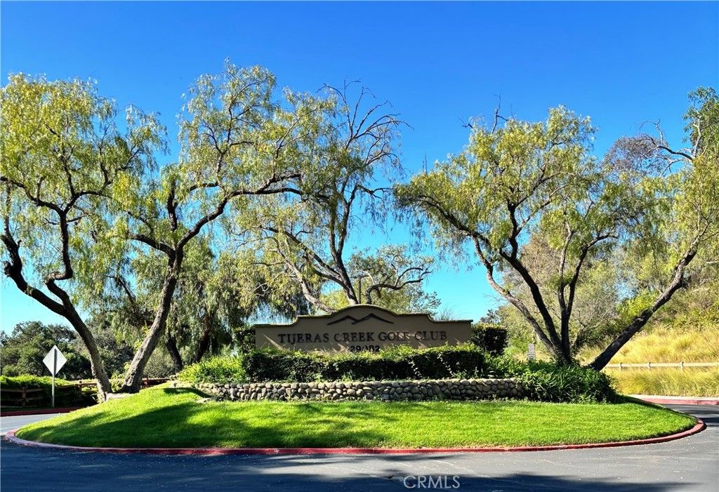 Photo of 21 Sendero, Rancho Santa Margarita, CA 92688 (MLS # CV26061468)