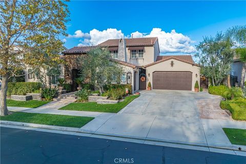 Photo of 26524 Valley Oak Lane, Valencia, CA 91381 (MLS # SR25263944)