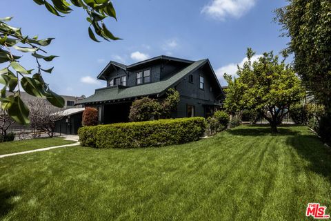 Photo of 4603 La Mirada Avenue, Los Angeles, CA 90029 (MLS # 26657605)