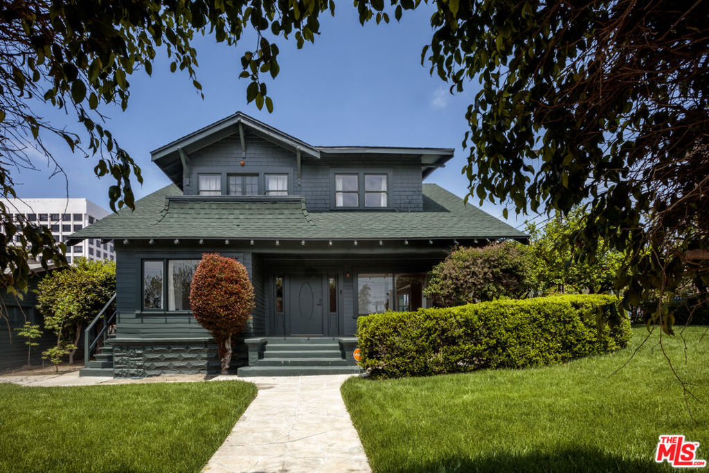 4603 La Mirada Avenue