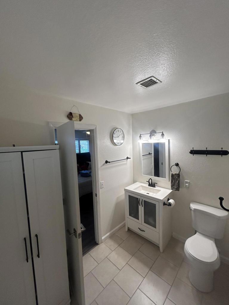 Mission Lakes - Residential Lease
