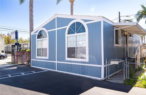 8811 Park Street 85 Bellflower CA 90706