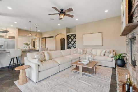 Tiny photo for 1101 Sierra Linda DR, Escondido, CA 92025 (MLS # 260017814SD)