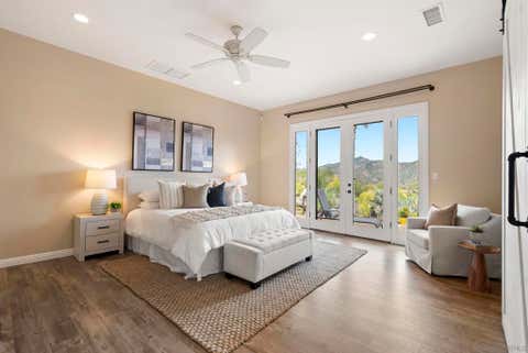 Tiny photo for 1101 Sierra Linda DR, Escondido, CA 92025 (MLS # 260017814SD)