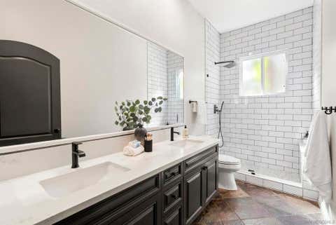 Tiny photo for 1101 Sierra Linda DR, Escondido, CA 92025 (MLS # 260017814SD)