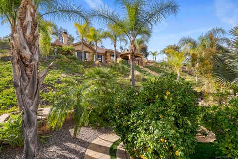 Tiny photo for 1101 Sierra Linda DR, Escondido, CA 92025 (MLS # 260017814SD)