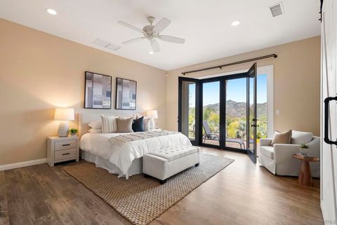 Tiny photo for 1101 Sierra Linda DR, Escondido, CA 92025 (MLS # 260017814SD)