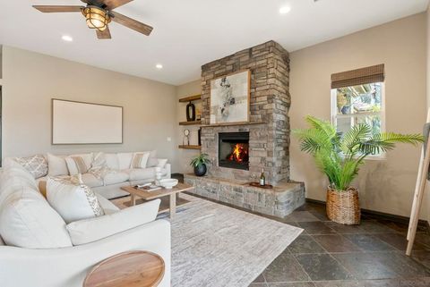 Tiny photo for 1101 Sierra Linda DR, Escondido, CA 92025 (MLS # 260017814SD)