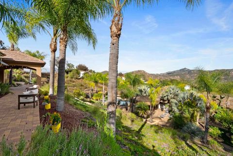 Tiny photo for 1101 Sierra Linda DR, Escondido, CA 92025 (MLS # 260017814SD)