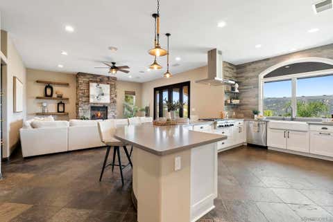 Tiny photo for 1101 Sierra Linda DR, Escondido, CA 92025 (MLS # 260017814SD)