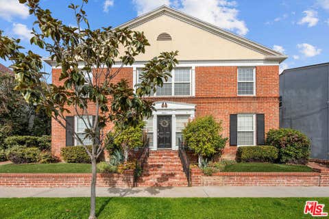 Photo of 9645 W Olympic Boulevard #1/2, Beverly Hills, CA 90212 (MLS # 26867615)
