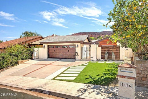 Photo of 4176 Minnecota Drive, Thousand Oaks, CA 91360 (MLS # 226003971)
