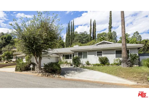 15508 Royal Ridge Road, Sherman Oaks, CA 91403 - MLS#: 25597945