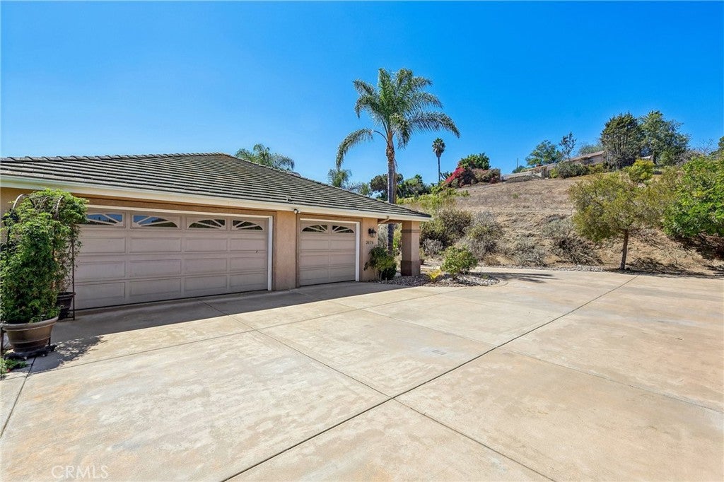 3676 Alta Vista