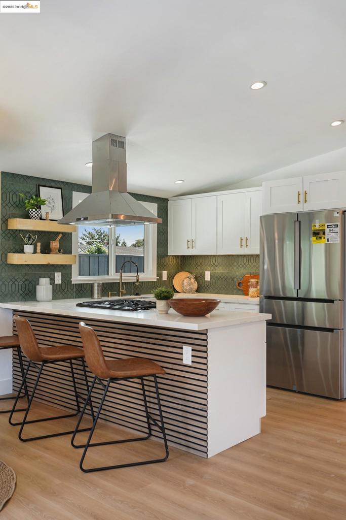 HAYWARD - Residential