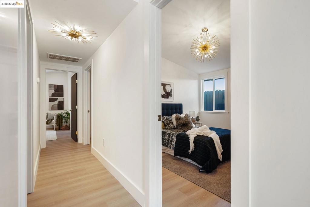 HAYWARD - Residential