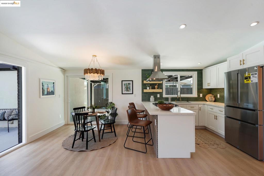 HAYWARD - Residential