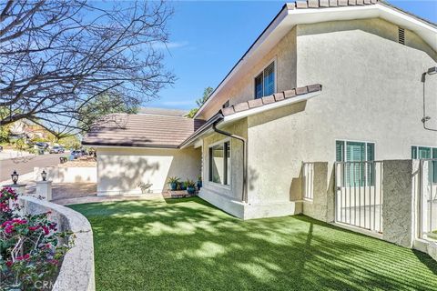Tiny photo for 24541 Gardenstone Lane Ln, West Hills, CA 91307 (MLS # SR26046671)