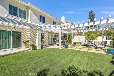 Tiny photo for 24541 Gardenstone Lane Ln, West Hills, CA 91307 (MLS # SR26046671)