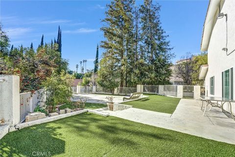 Tiny photo for 24541 Gardenstone Lane Ln, West Hills, CA 91307 (MLS # SR26046671)