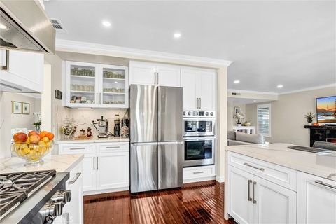 Tiny photo for 24541 Gardenstone Lane Ln, West Hills, CA 91307 (MLS # SR26046671)