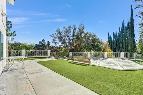 Tiny photo for 24541 Gardenstone Lane Ln, West Hills, CA 91307 (MLS # SR26046671)