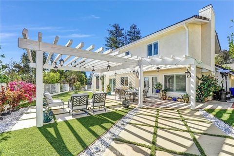 Tiny photo for 24541 Gardenstone Lane Ln, West Hills, CA 91307 (MLS # SR26046671)