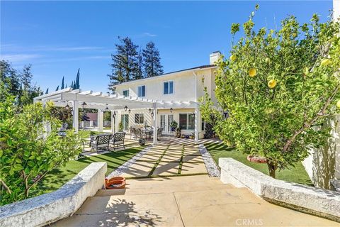 Tiny photo for 24541 Gardenstone Lane Ln, West Hills, CA 91307 (MLS # SR26046671)