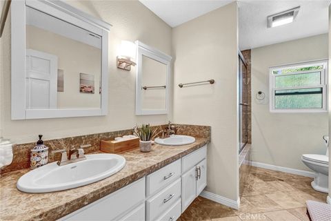 Tiny photo for 24541 Gardenstone Lane Ln, West Hills, CA 91307 (MLS # SR26046671)