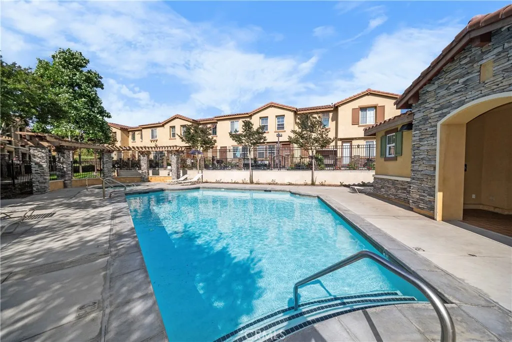 Rancho Cucamonga, California 91730, United States, 3 Bedrooms Bedrooms, ,3 BathroomsBathrooms,Residential,Active,151405