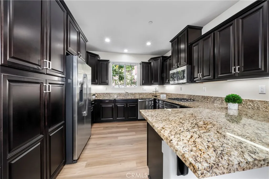 Rancho Cucamonga, California 91730, United States, 3 Bedrooms Bedrooms, ,3 BathroomsBathrooms,Residential,Active,151405