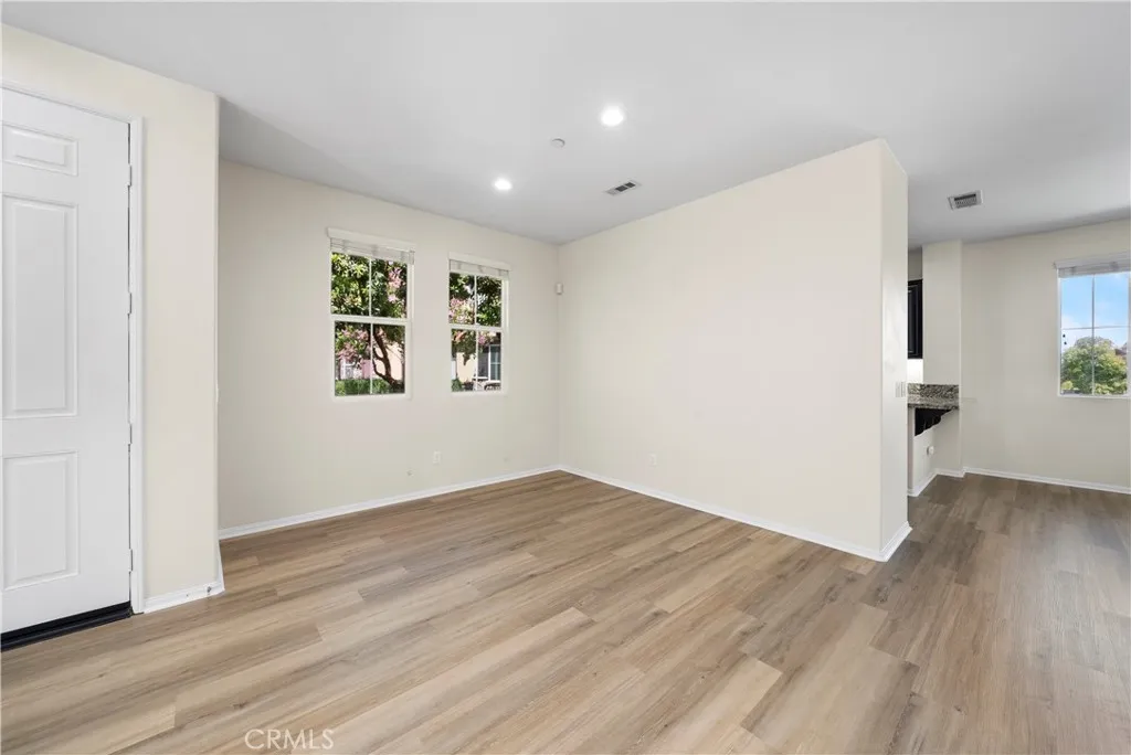 Rancho Cucamonga, California 91730, United States, 3 Bedrooms Bedrooms, ,3 BathroomsBathrooms,Residential,Active,151405