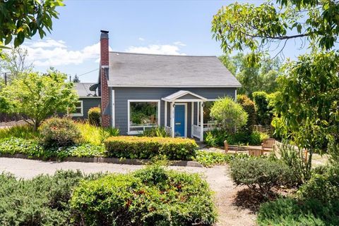 Photo of 2915 Johnson Ave, San Luis Obispo, CA 93401 (MLS # NS26088715)