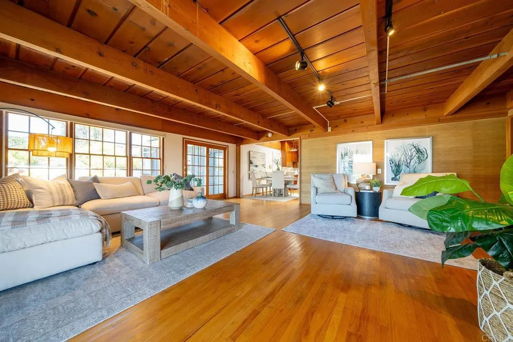 Del Mar, California 92014, United States, 3 Bedrooms Bedrooms, ,3 BathroomsBathrooms,Residential,Active,224394