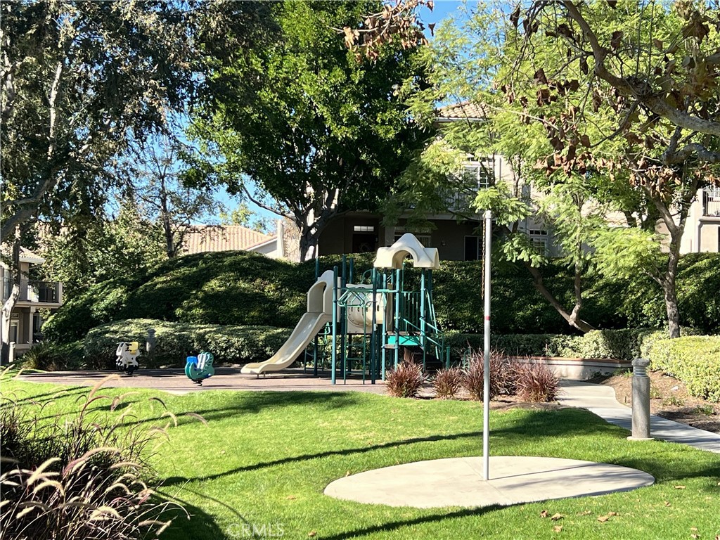 Belflora (BLF) - Residential Lease