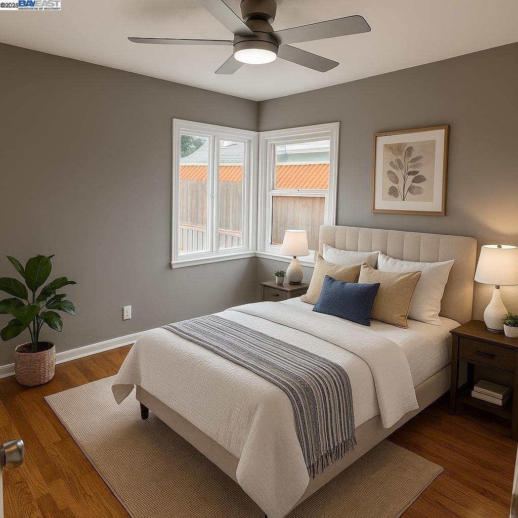 DAVIS STREET - Residential