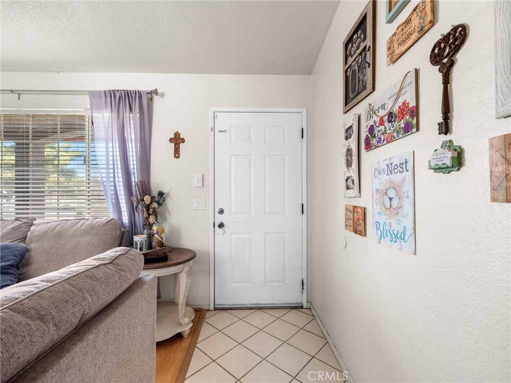 11671 Mountain Road