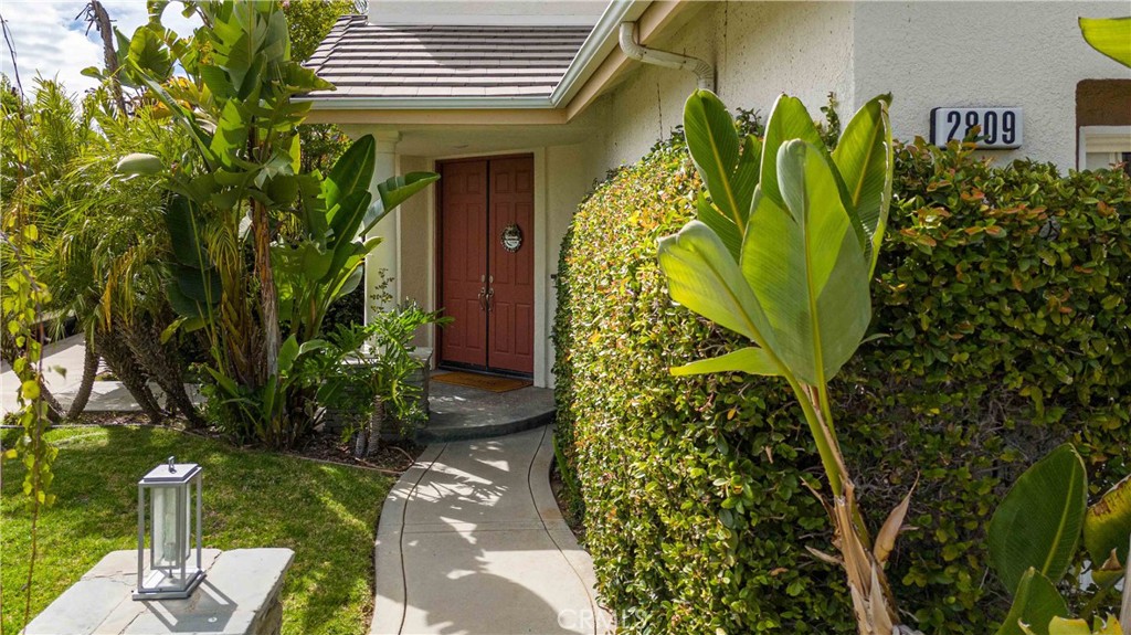2809 Silk Oak Avenue