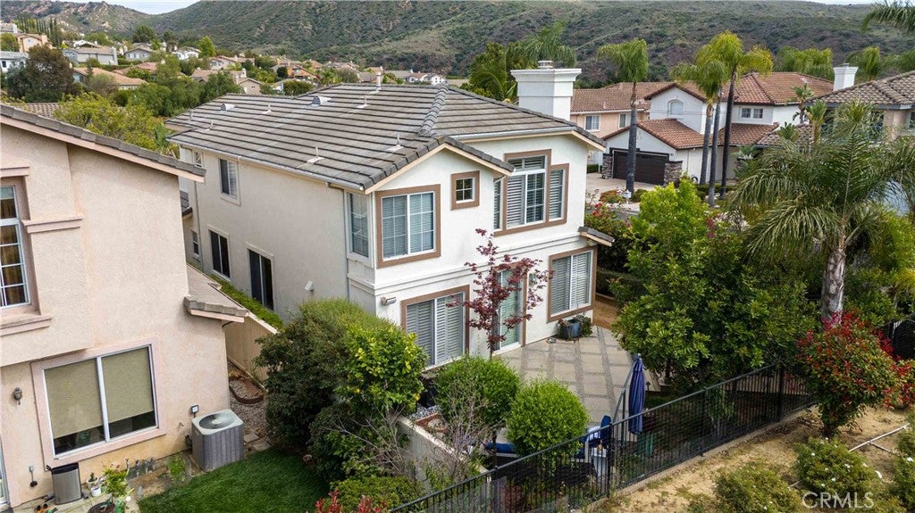 2809 Silk Oak Avenue