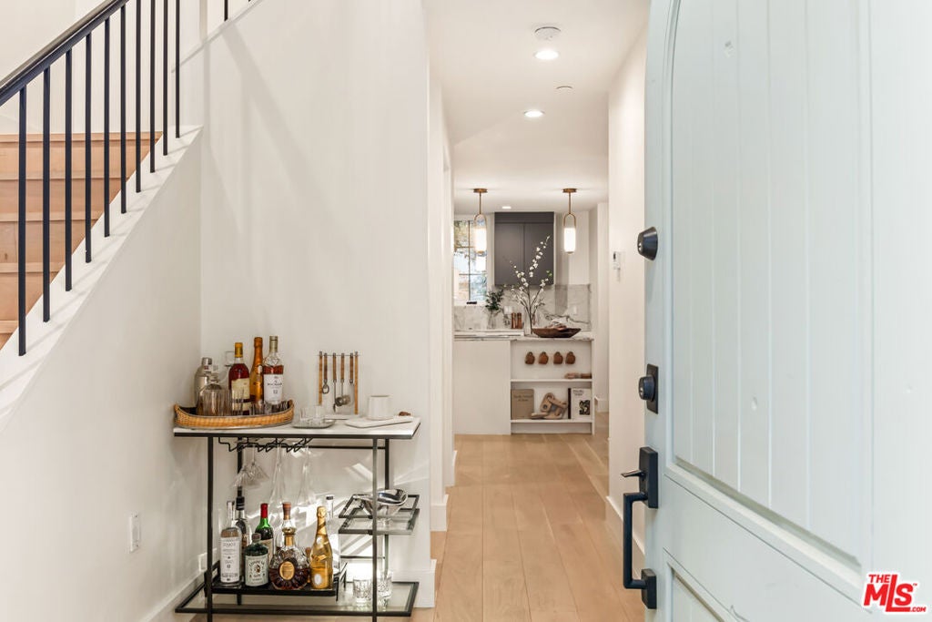 1025 Euclid Street 103